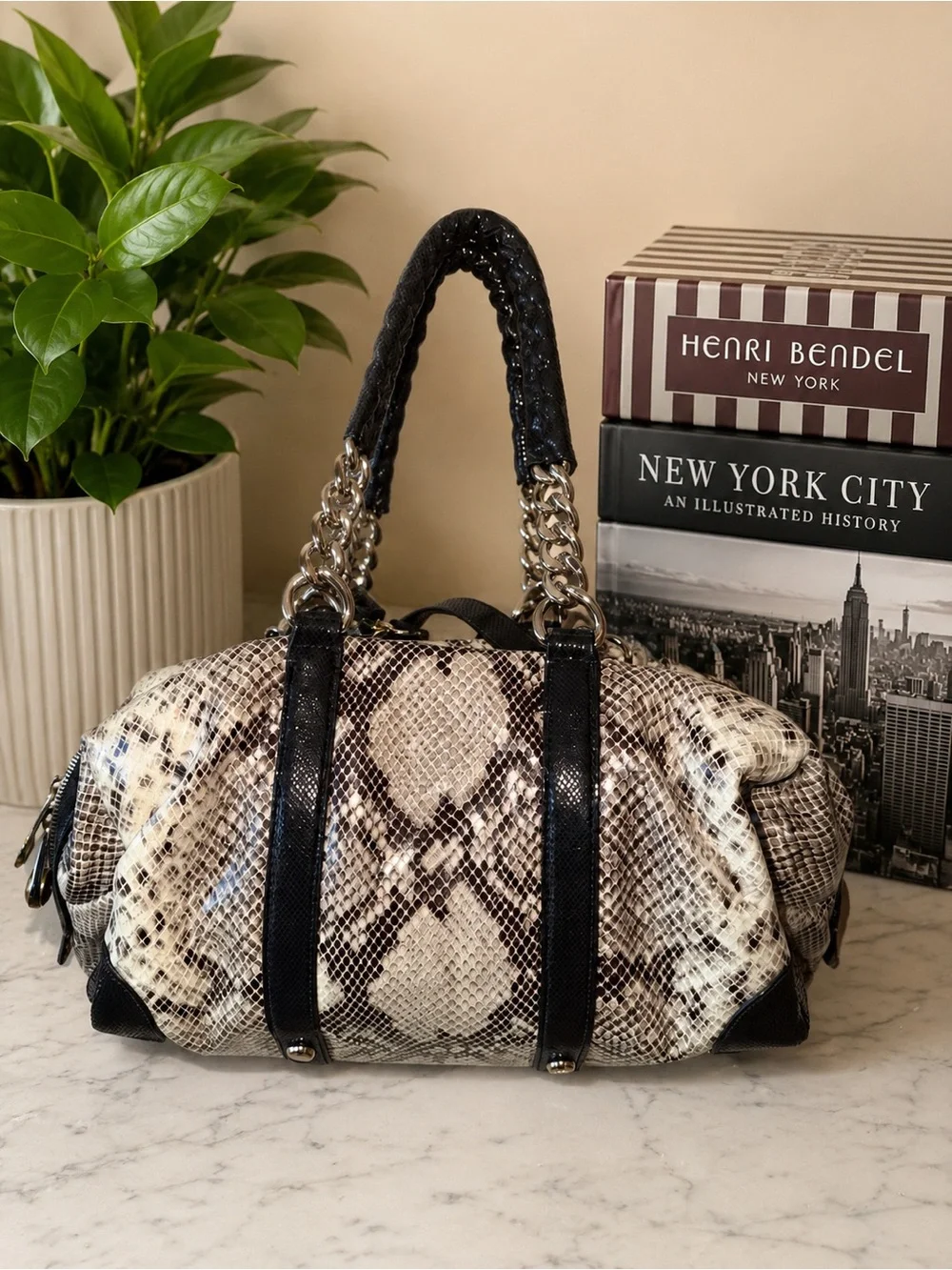 henri bendel striking henri
